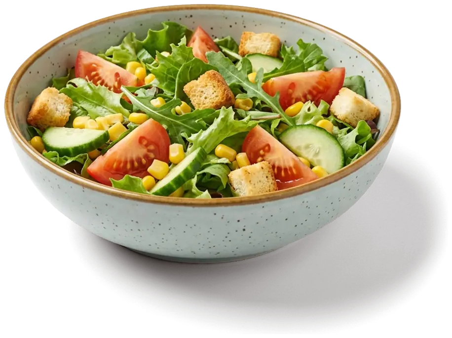 Gemischter Salat mit Tomaten, Gurken und Mais