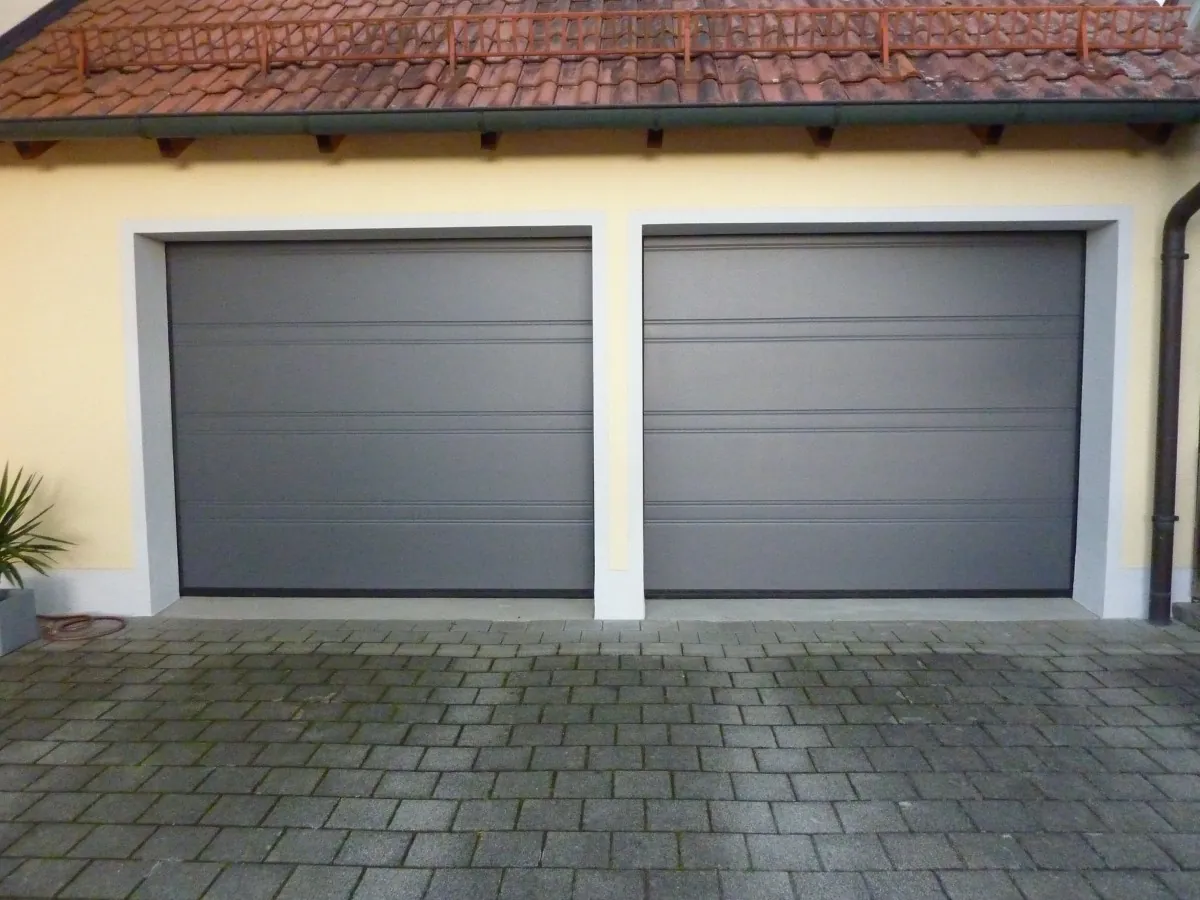 Normstahl Flair, Farbe DB 703